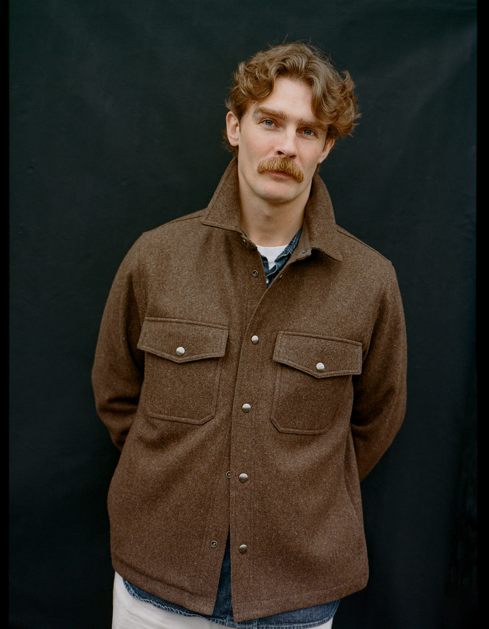 Gallery images of the MEN'S BATCH NO.22 - BARK BROWN