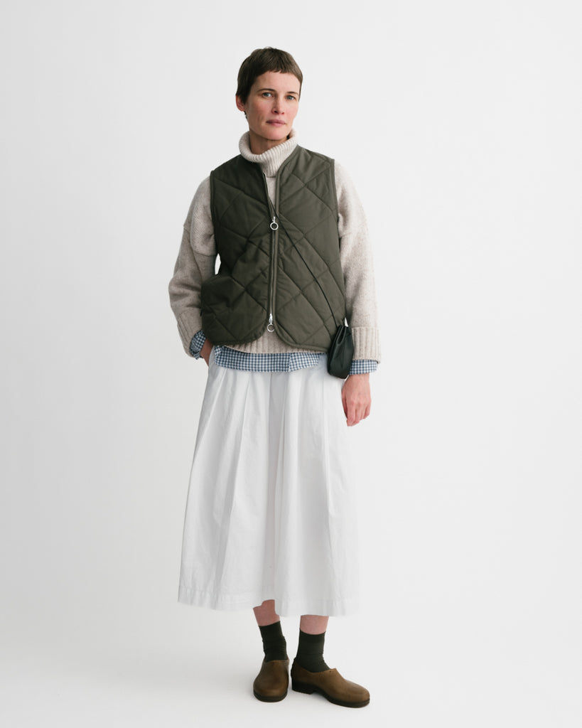 main WOMEN'S SPRUCE GREEN QUILTED VEST