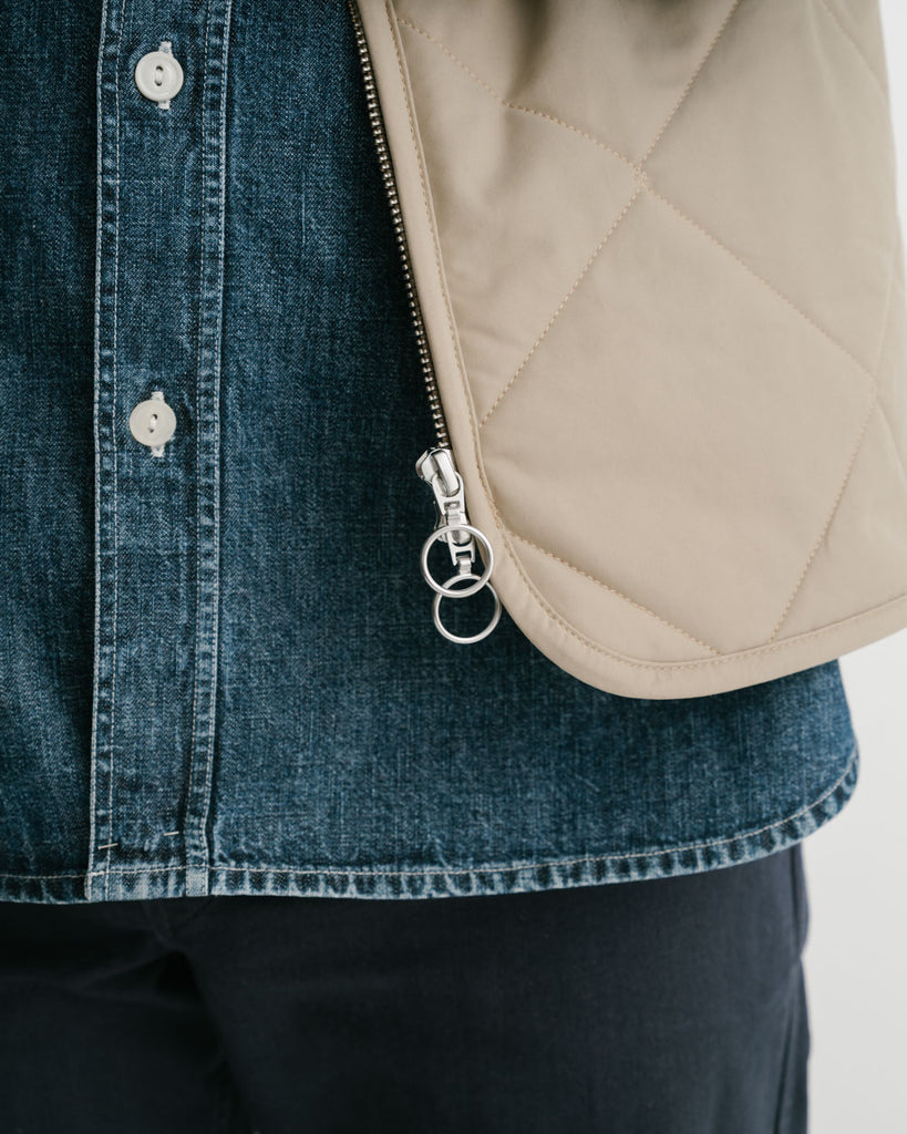 main MEN'S CLASSIC BEIGE QUILTED VEST