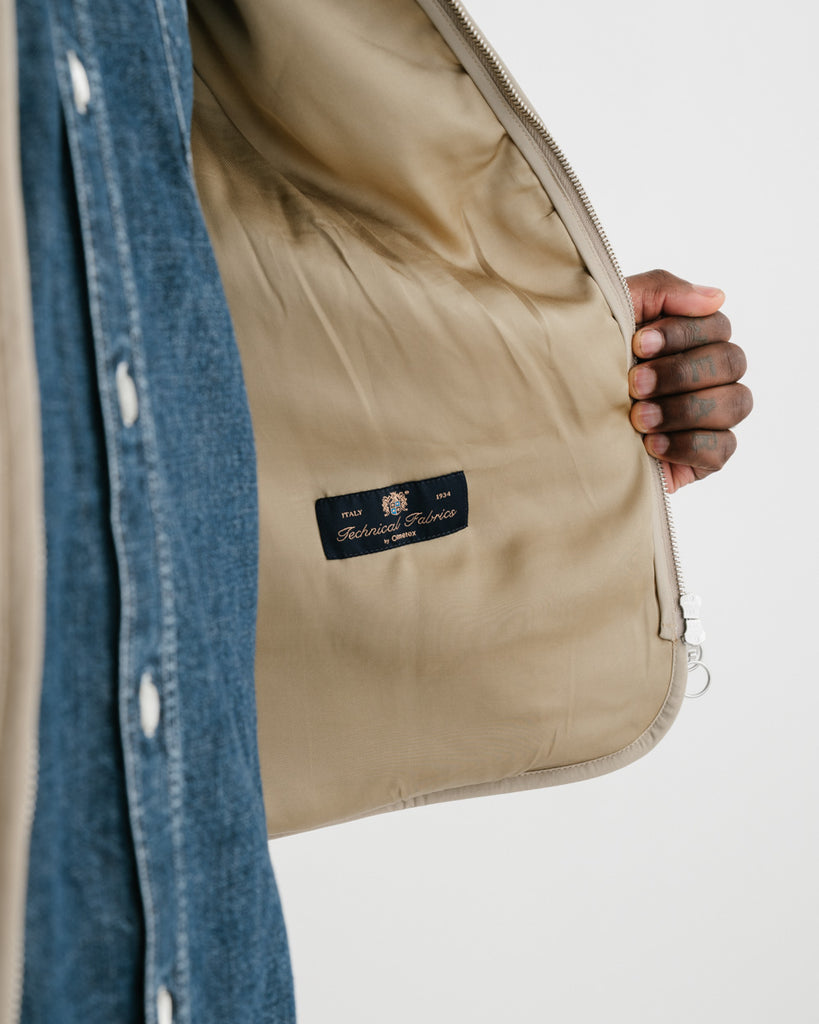 main MEN'S CLASSIC BEIGE QUILTED VEST