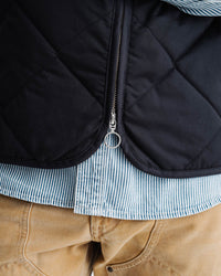 main MEN'S DARK NAVY QUILTED VEST