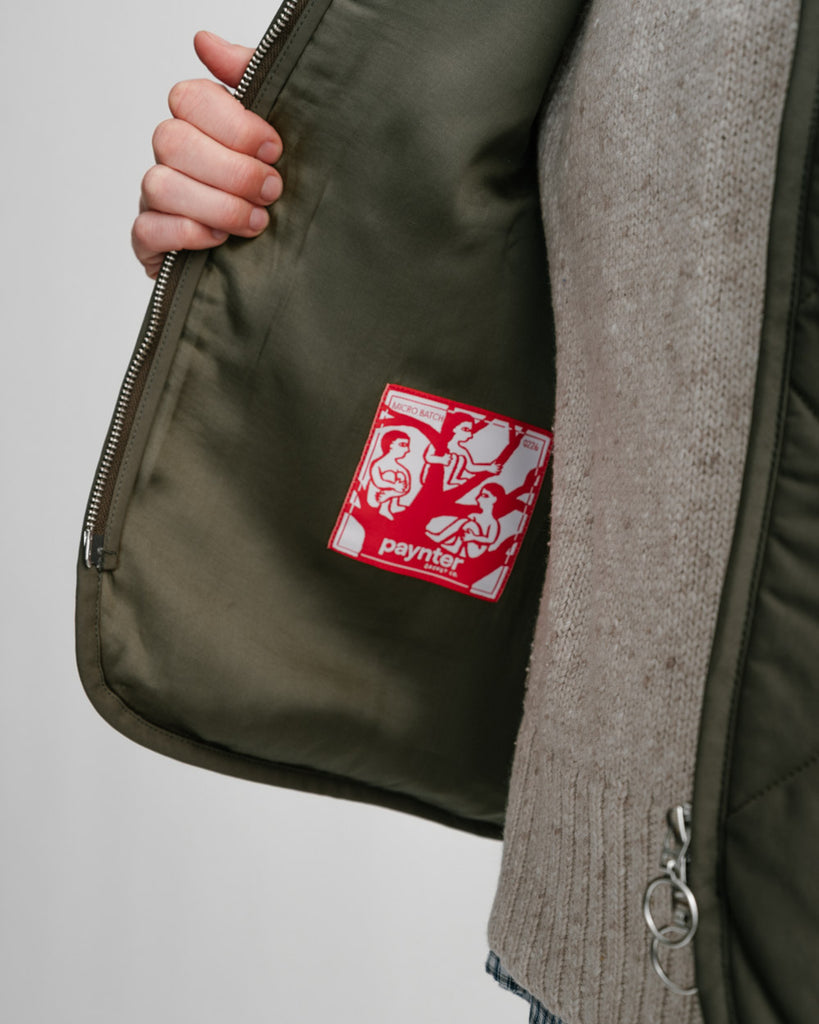 main WOMEN'S SPRUCE GREEN QUILTED VEST