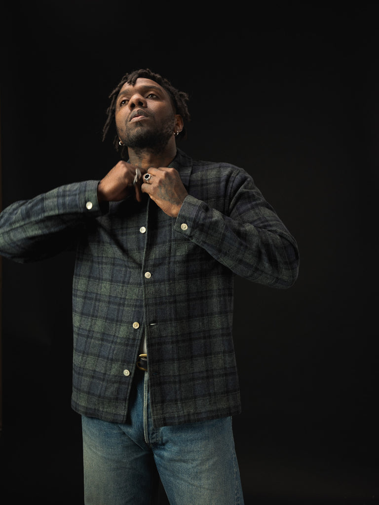 main MEN'S NAVY CHECK EASY SHIRT