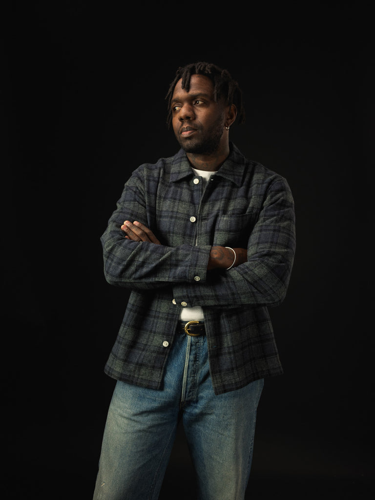main MEN'S NAVY CHECK EASY SHIRT