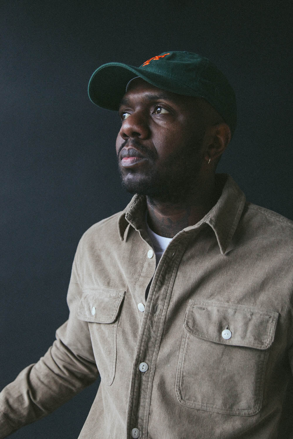 Gallery images of the Men’s French Corduroy Workshirt - Oat