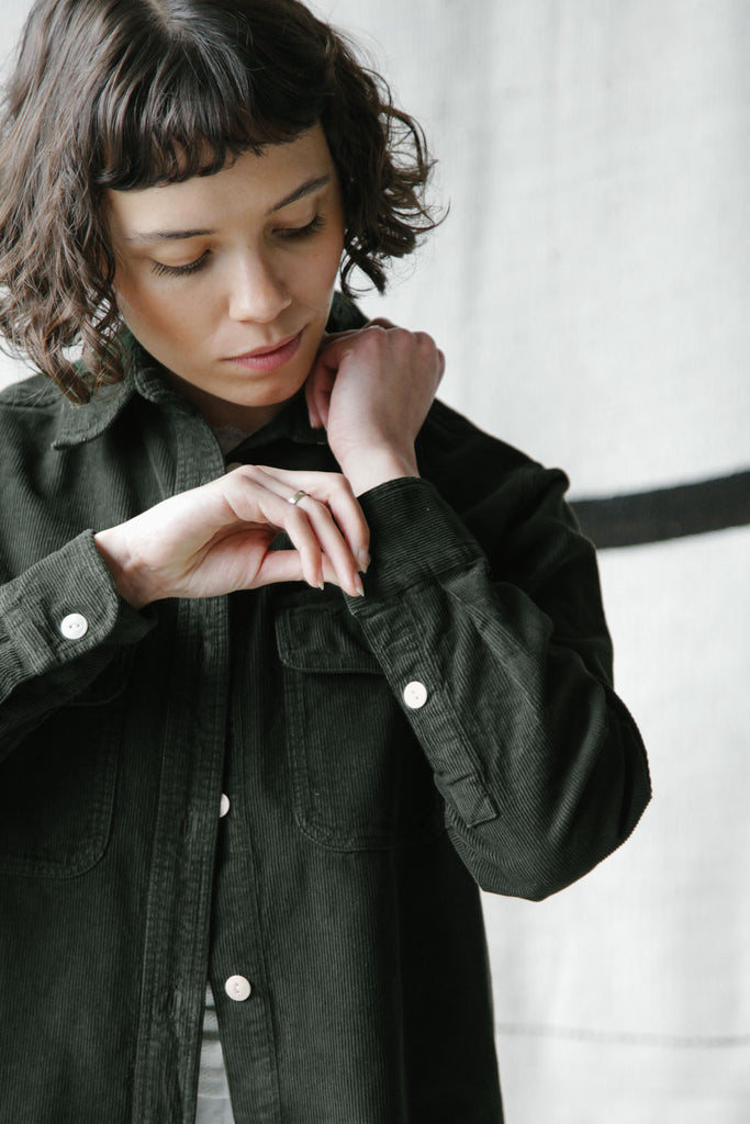 main Women’s French Corduroy Workshirt - Pine Green