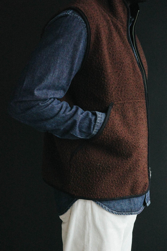 main THE CASENTINO BLANKET VEST - BROWN