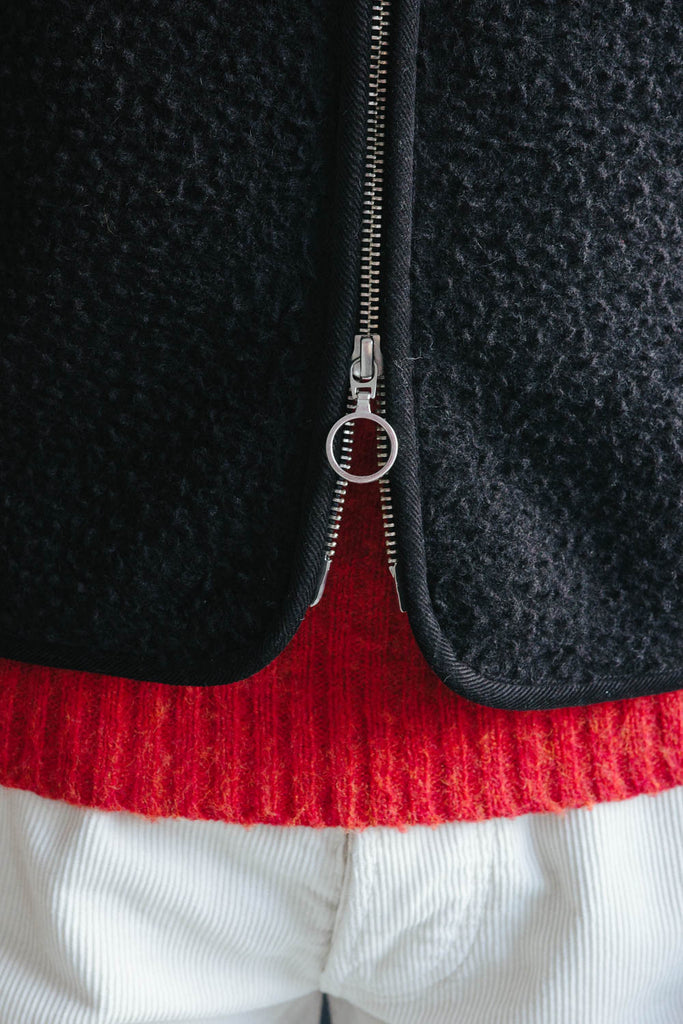 main THE CASENTINO BLANKET VEST - BLACK