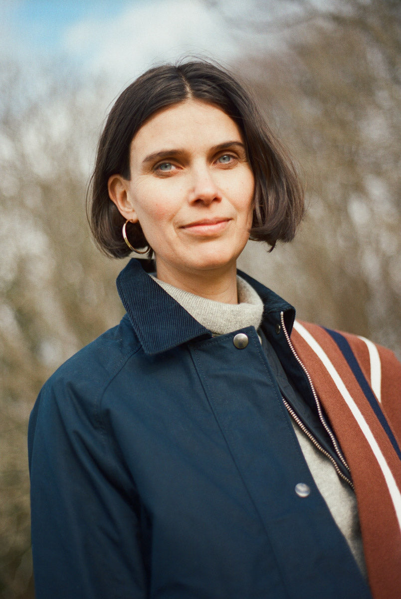 Gallery images of the WOMEN'S BATCH NO.23 - CLASSIC NAVY